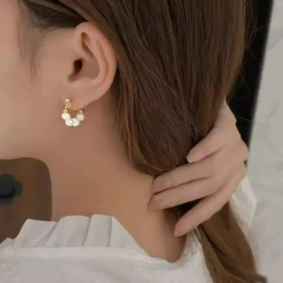 Freshwater Pearl Hoop Earrings - DaisyDrop 