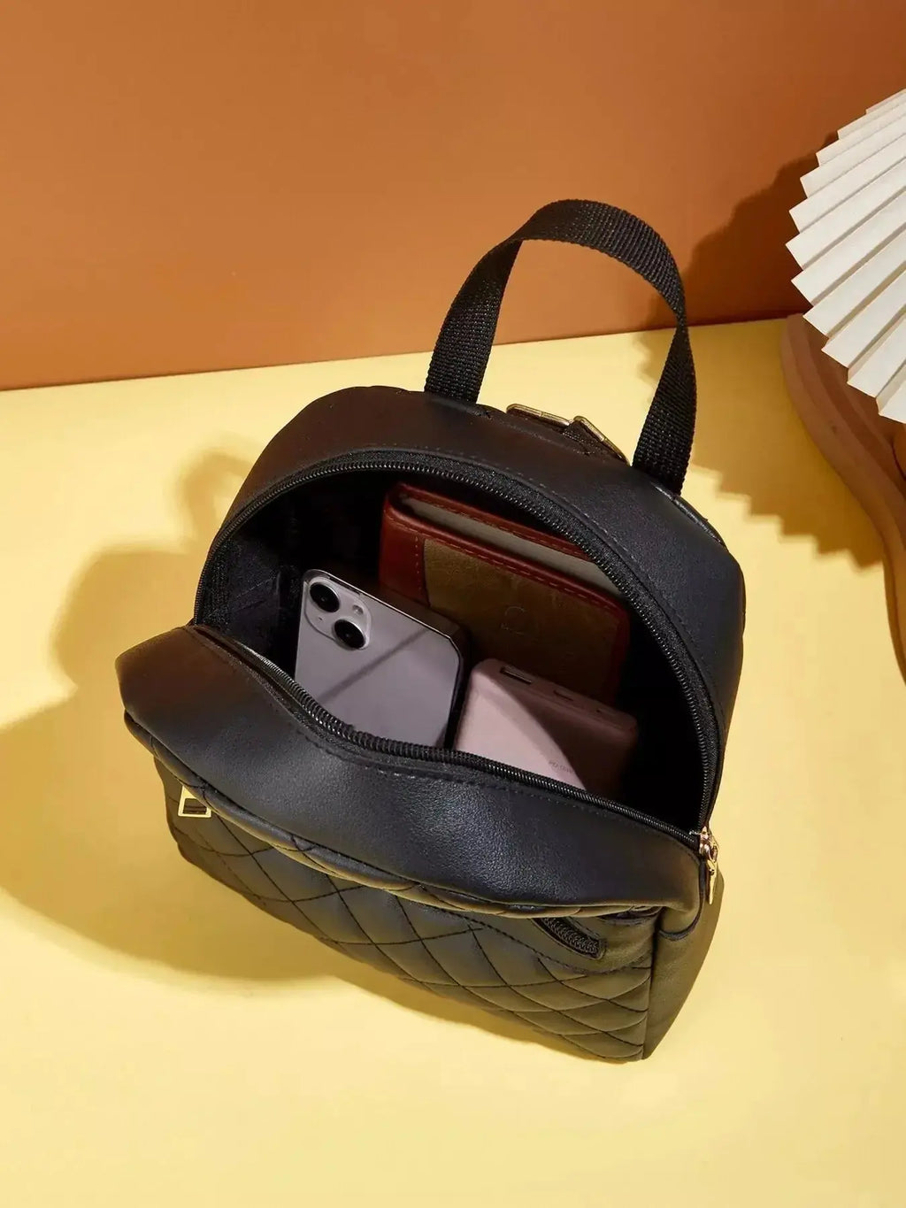 Quilted Lightweight Backpack Bag - DaisyDrop 