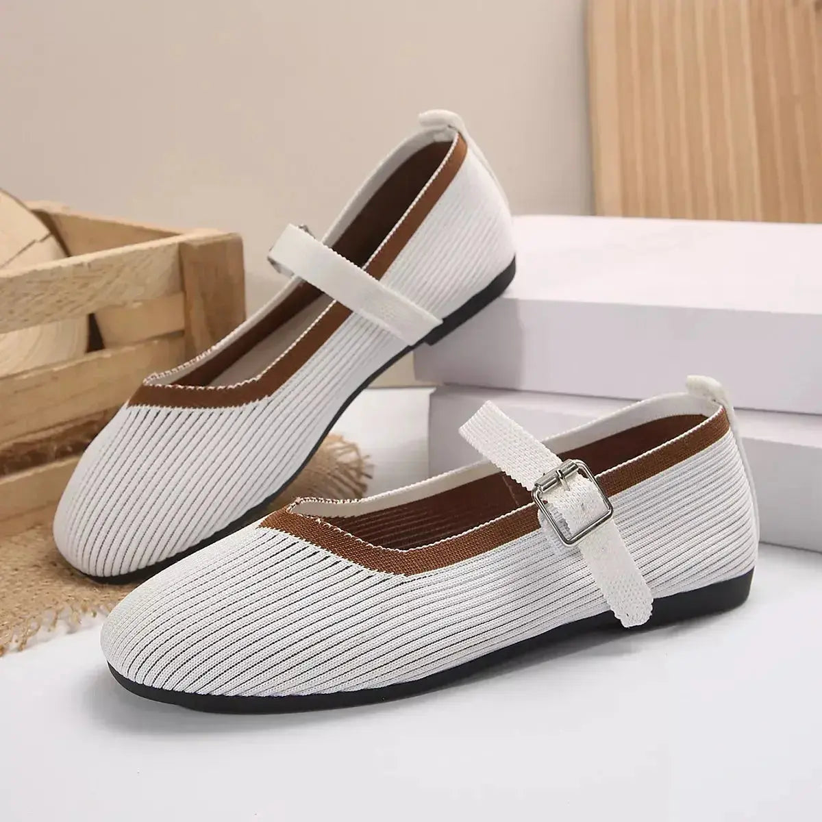 Round Toe Mesh Slip-Ons - DaisyDrop 