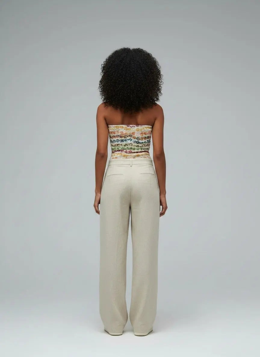 Back pose of the model wearing Floral Ruched Tube Top