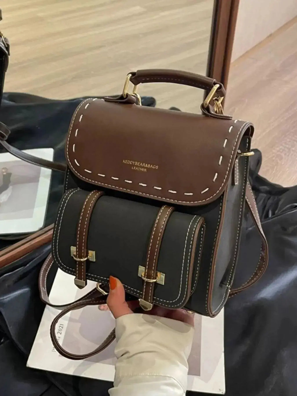 Vintage Style Leather Backpack Bag - DaisyDrop 