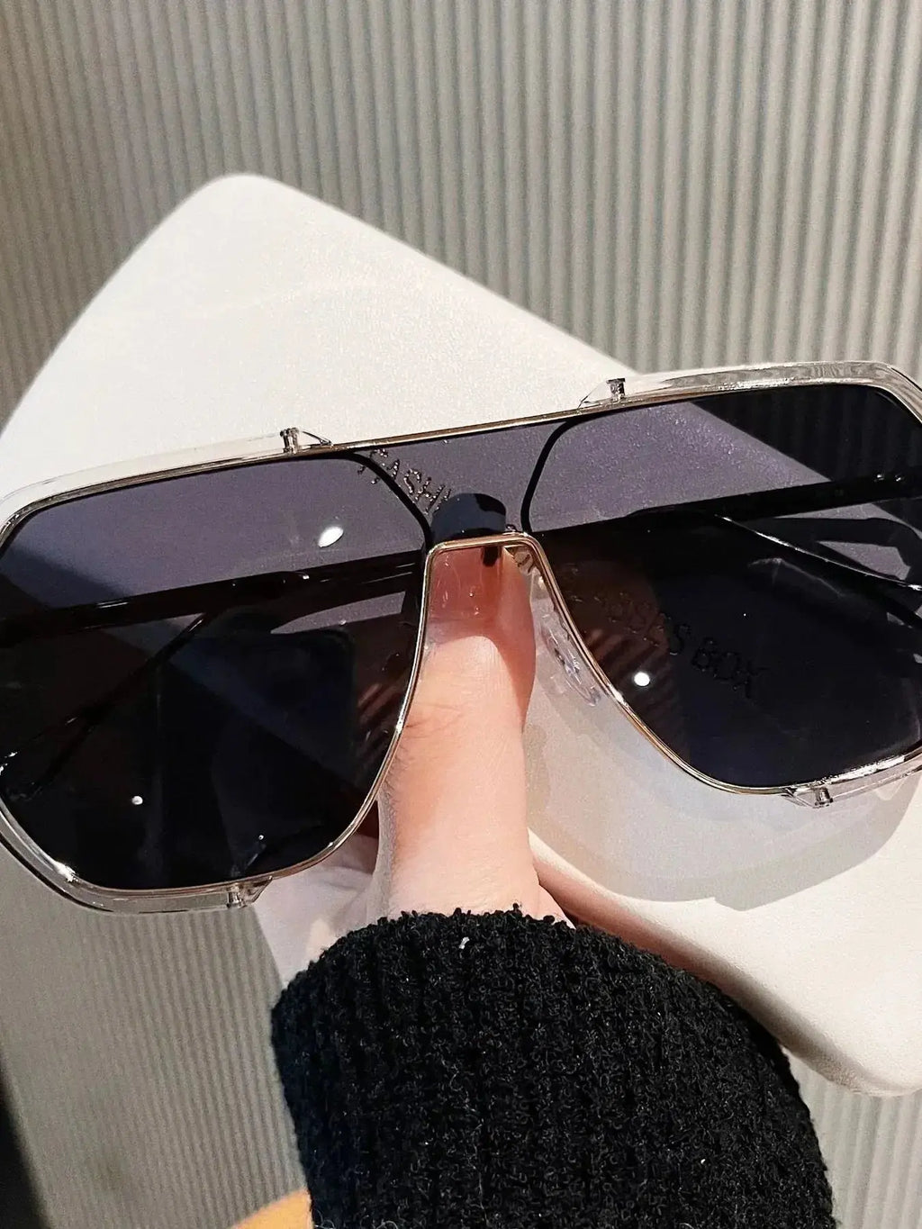UV Protection Oversized Sunglasses - DaisyDrop 