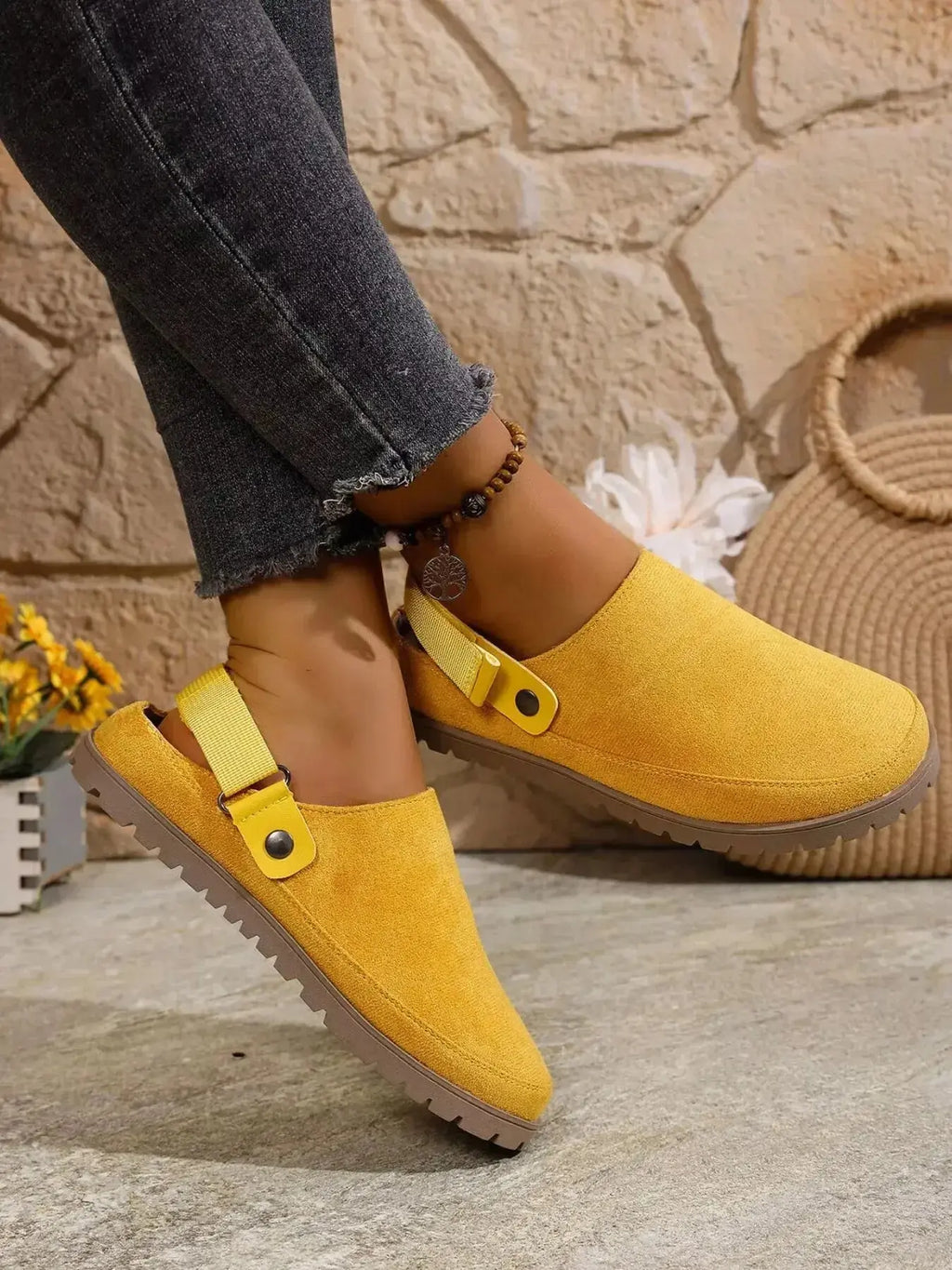 Round Toe Flats Slip-Ons - DaisyDrop 