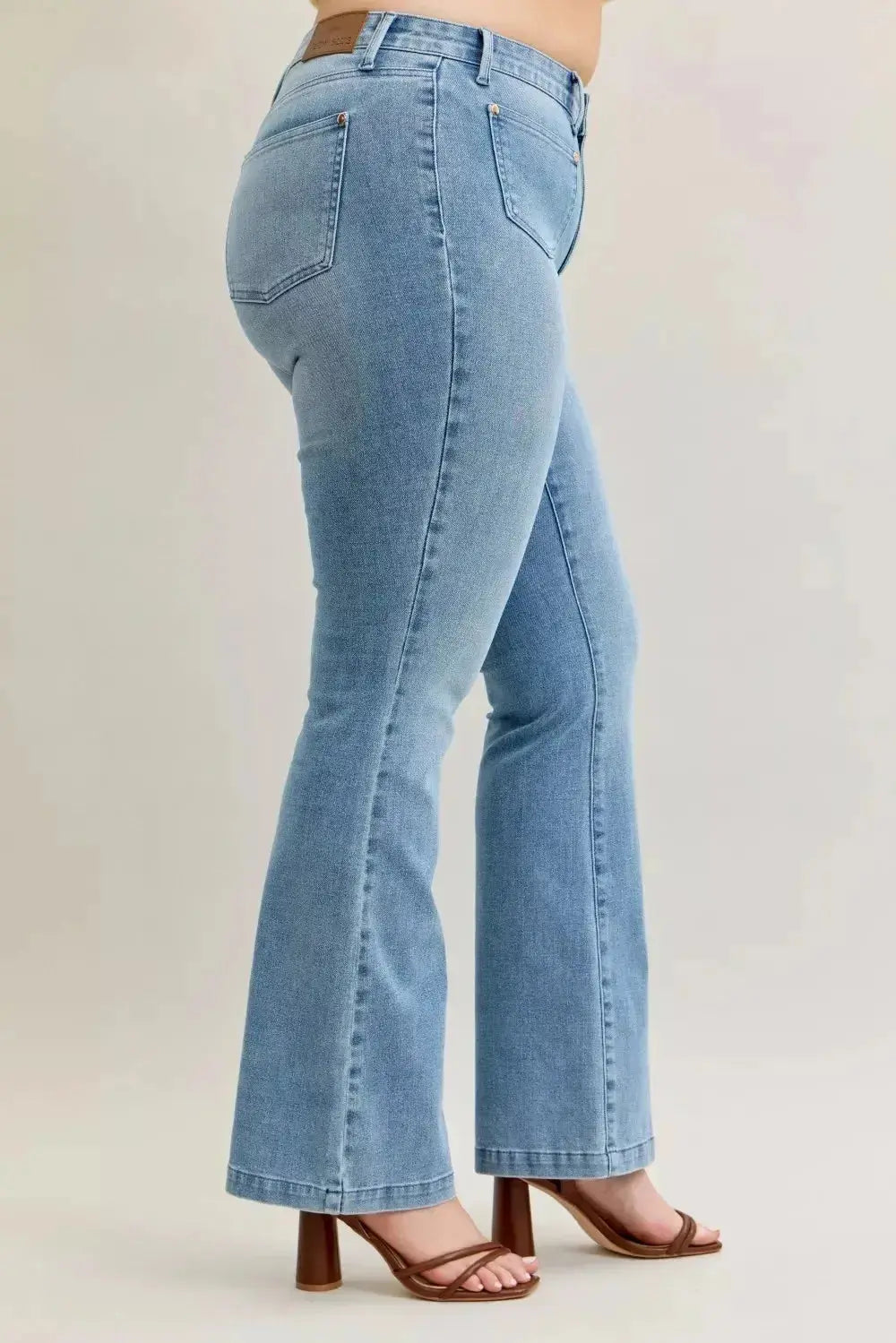 Judy Blue Full Size Mid Rise Bootcut Jeans with Contrast Wash & Front Patch Pockets Plus Size - DaisyDrop 
