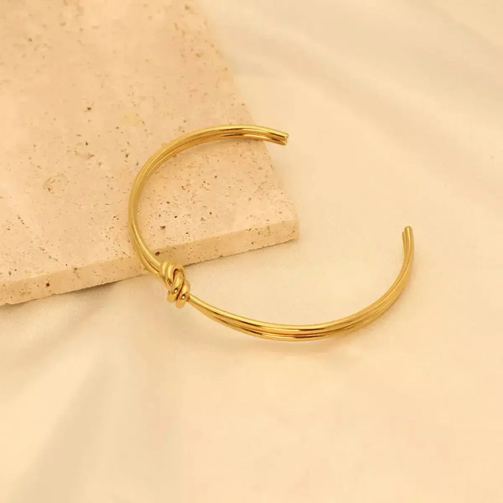 18K Gold-Plated Knot Open Bracelet - DaisyDrop 