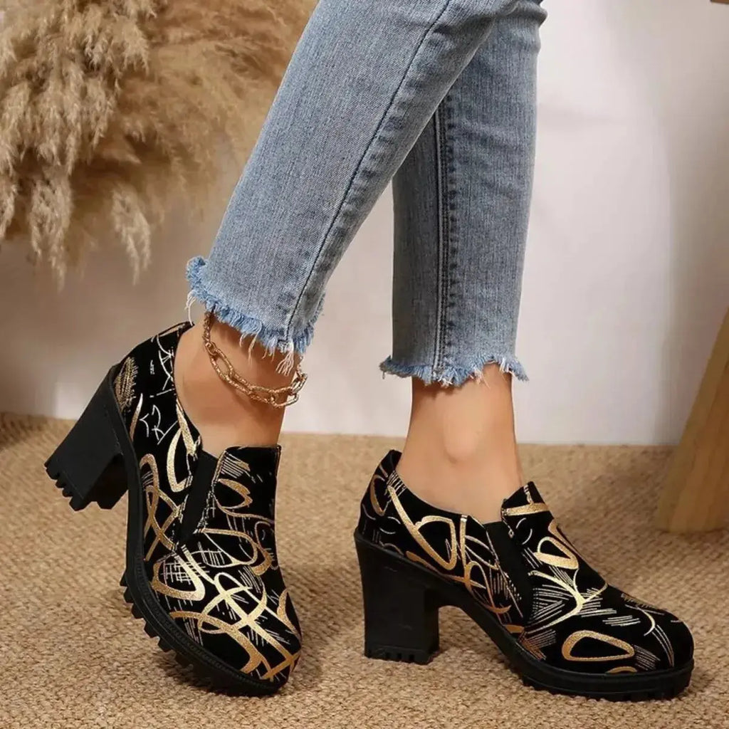 Round Toe Block Heels Pumps - DaisyDrop 