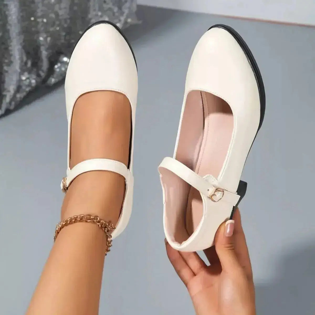 Buckle Block Heels Pumps - DaisyDrop 
