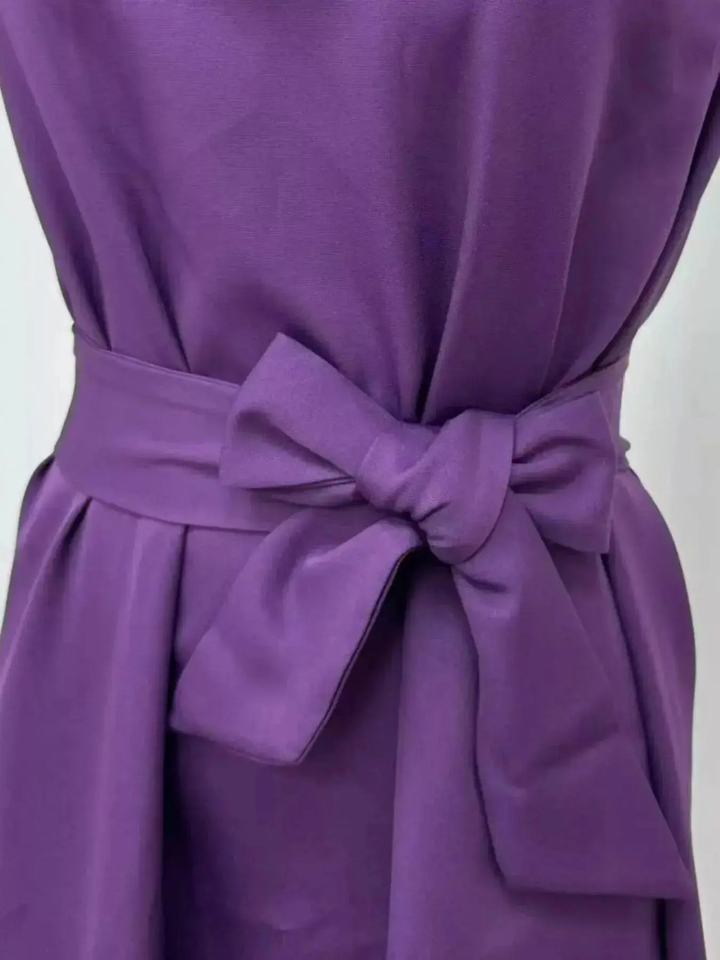 Round Neck Sleeveless Midi Dress - DaisyDrop 